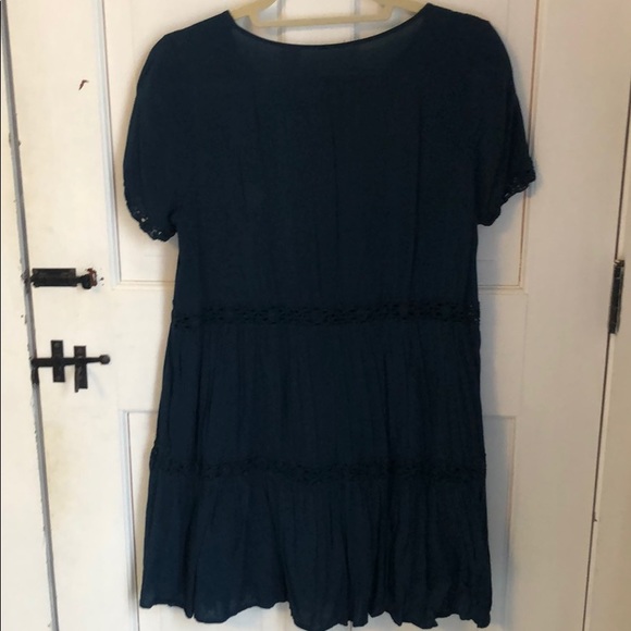 Blue Urban Outfitters Short Sleeve Shift Dress - Picture 2 of 3